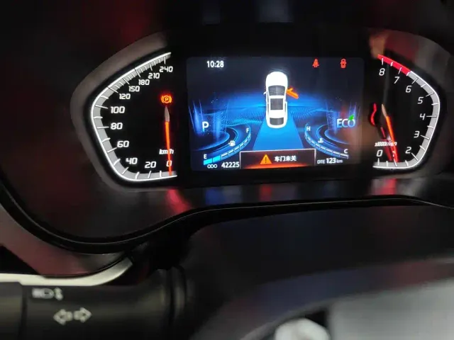 Changan CS85 COUPE — Фото автомобиля 7