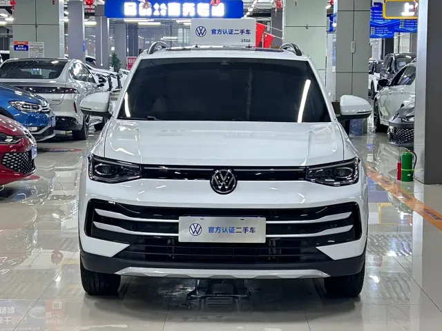 Volkswagen Tharu — Фото автомобиля 2