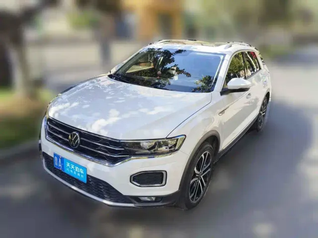 Фотография автомобиля — Volkswagen T-Roc
