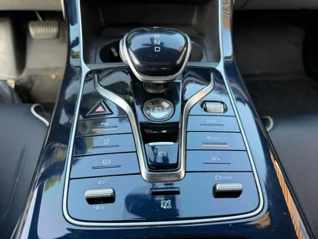 BYD Qin PLUS — Фото автомобиля 9