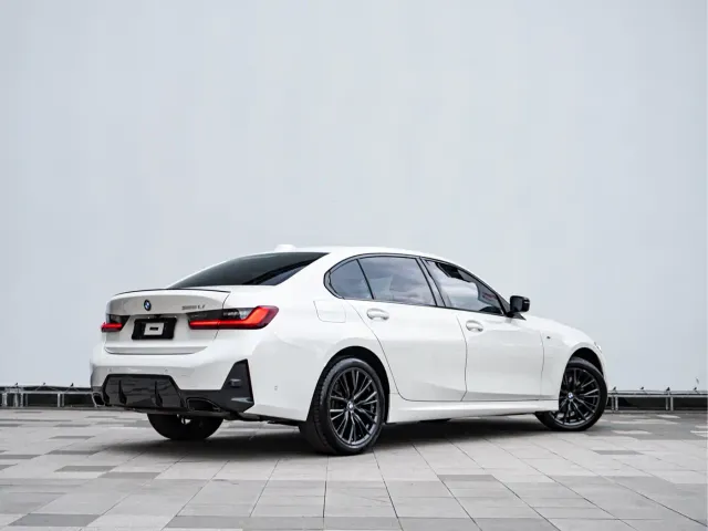 BMW 3 Series — Фото автомобиля 8