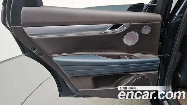 Genesis G80 Бензин 2.5 турбо 2WD — Фото автомобиля 25