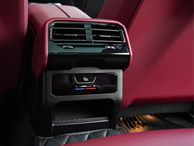 BMW 5 Series — Фото автомобиля 16