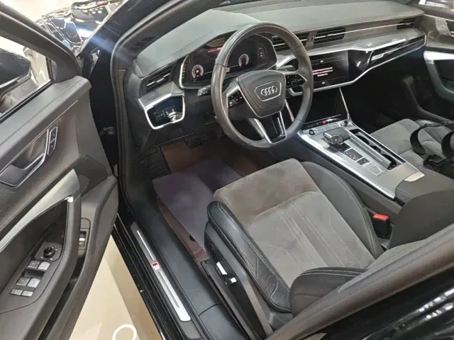 Audi A6L — Фото автомобиля 15