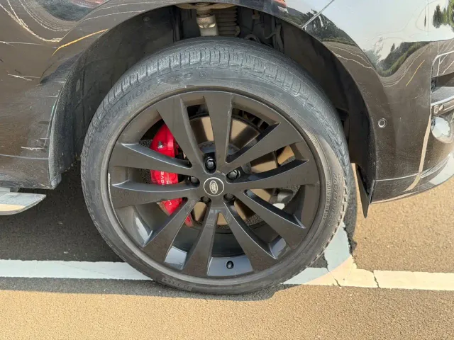 Land Rover Range Rover Sport — Фото автомобиля 17