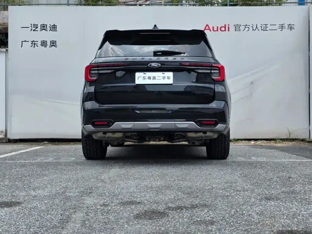 Ford Explorer — Фото автомобиля 6