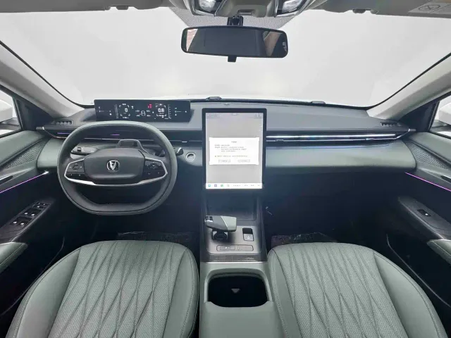 Changan Lamore — Фото автомобиля 10