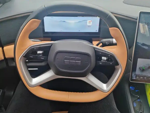 Geely Galaxy L7 — Фото автомобиля 15