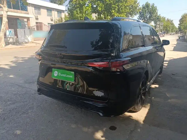 Toyota Granvia — Фото автомобиля 6