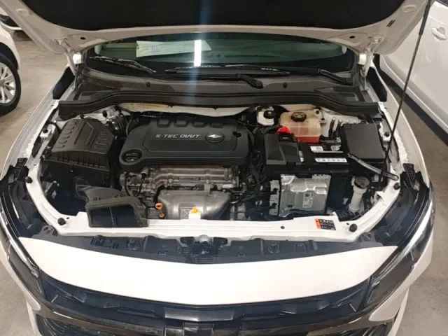 Chevrolet Monza — Фото автомобиля 19