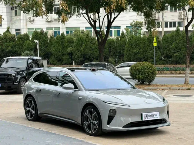 Nio ET5 Touring — Фото автомобиля 3