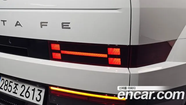 Hyundai Santafe Santa Fe (MX5) Бензин 2.5T 2WD — Фото автомобиля 20