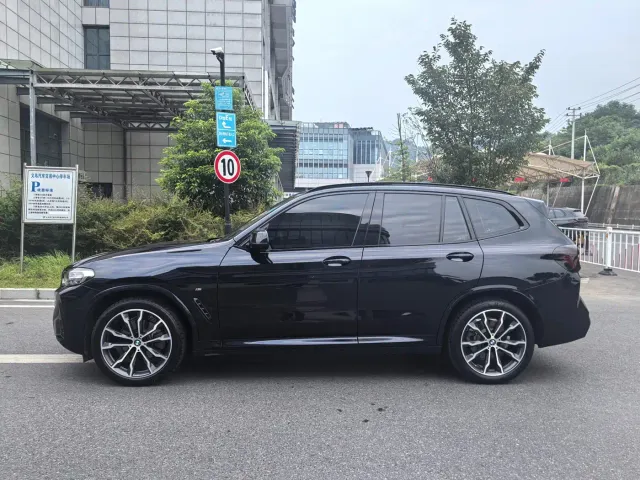 BMW X3 — Фото автомобиля 16