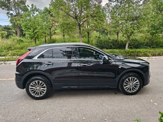 Cadillac XT4 — Фото автомобиля 4