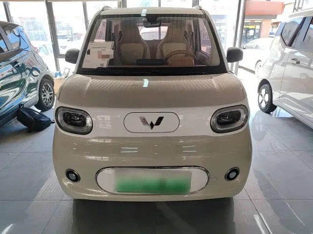 Wuling Hongguang Mini EV — Фото автомобиля 2