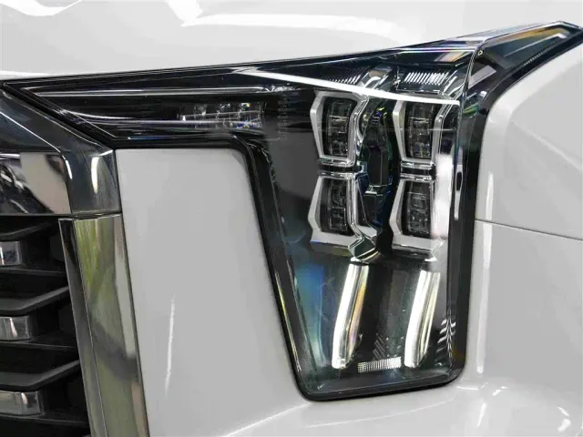 GAC Trumpchi Trumpchi ES9 2024 Model PHEV 143km Traveller Max — Фото автомобиля 12