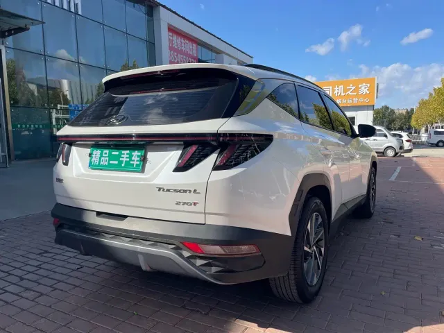 Hyundai Tucson — Фото автомобиля 4
