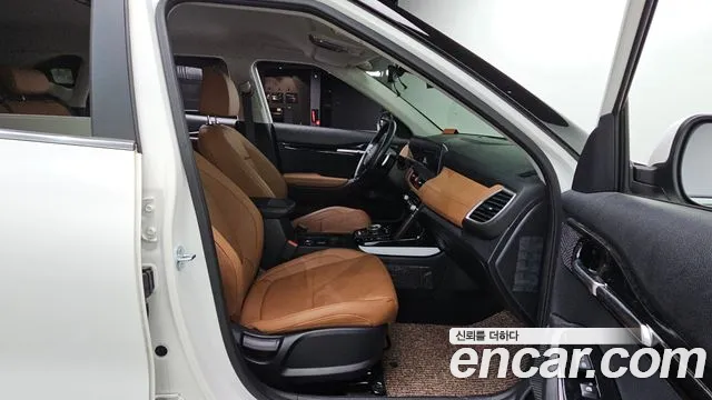 Kia Seltos Новый Seltos Бензин 2.0 2WD — Фото автомобиля 11