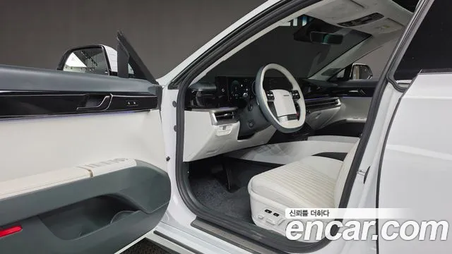 Hyundai Grandeur GN7 — Фото автомобиля 16