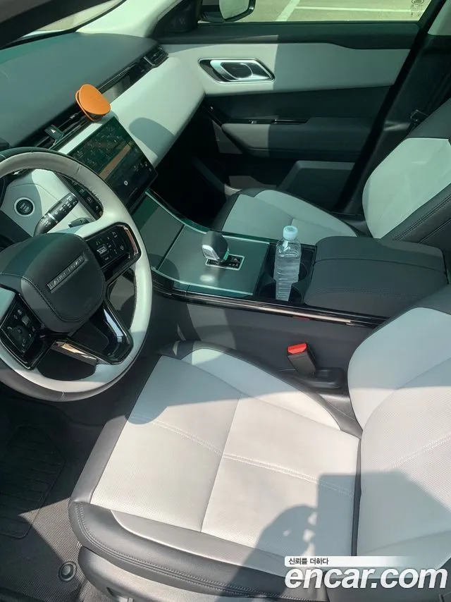 Land Rover Range Rover Velar Range Rover Velar 2.0 P250 Dynamic SE — Фото автомобиля 7