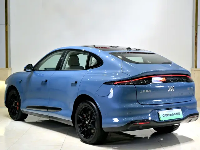IM Motors LS6 — Фото автомобиля 25