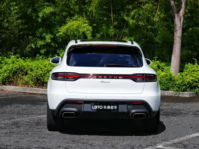 Porsche Macan — Фото автомобиля 4