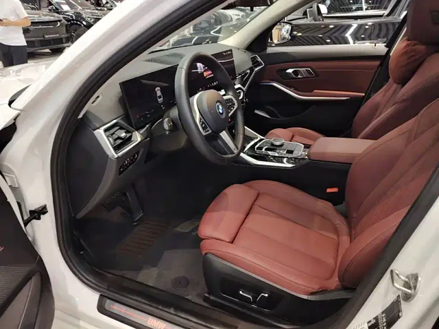 BMW i3 — Фото автомобиля 14