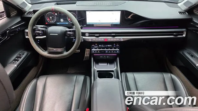 Hyundai Grandeur Grandeur (GN7) 2.5 Бензин 2WD — Фото автомобиля 3
