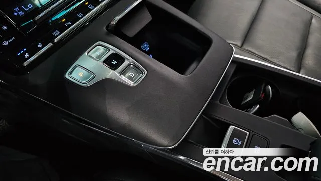 Hyundai Grandeur Новый Grandeur IG — Фото автомобиля 9