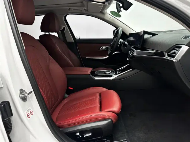 BMW 3 Series — Фото автомобиля 12