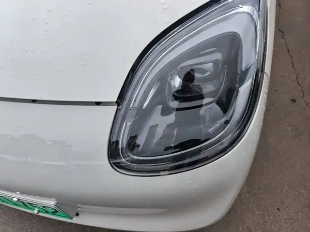 Wuling Hongguang Mini EV — Фото автомобиля 23