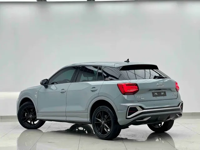 Audi Q2L — Фото автомобиля 4