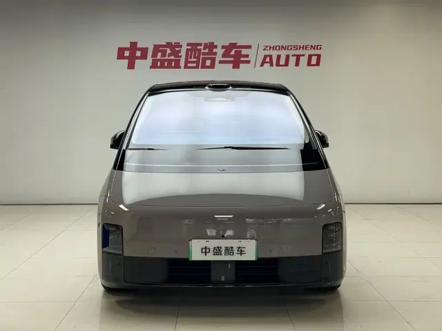 Li Auto MEGA — Фото автомобиля 2
