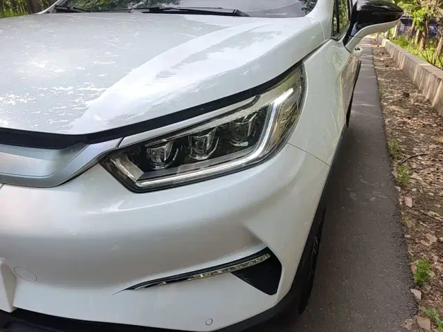 BYD Yuan Pro — Фото автомобиля 23