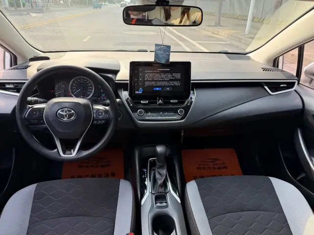 Toyota Corolla — Фото автомобиля 9