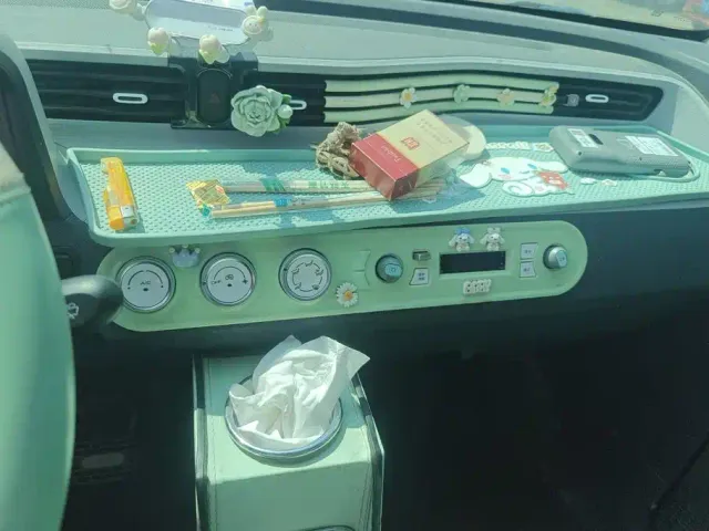 Wuling Hongguang Mini EV — Фото автомобиля 13
