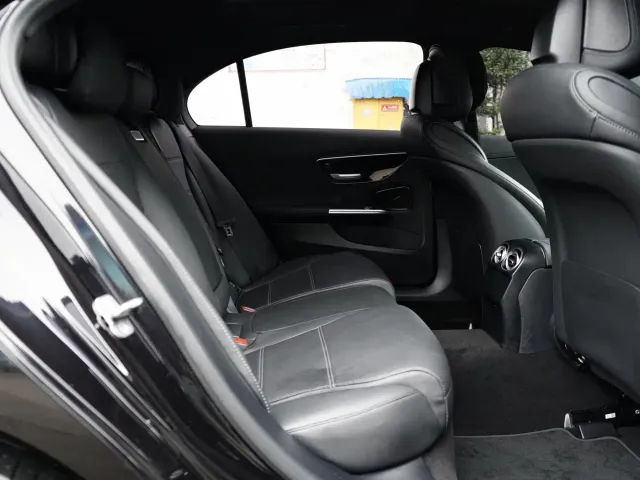 Mercedes-Benz C-Class — Фото автомобиля 6