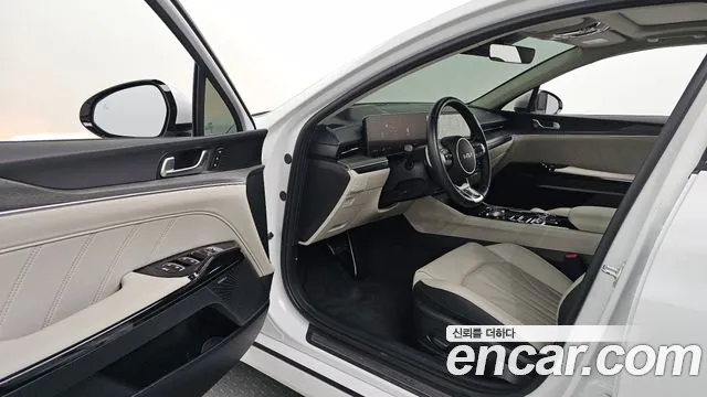 Kia K5 Signature — Фото автомобиля 10