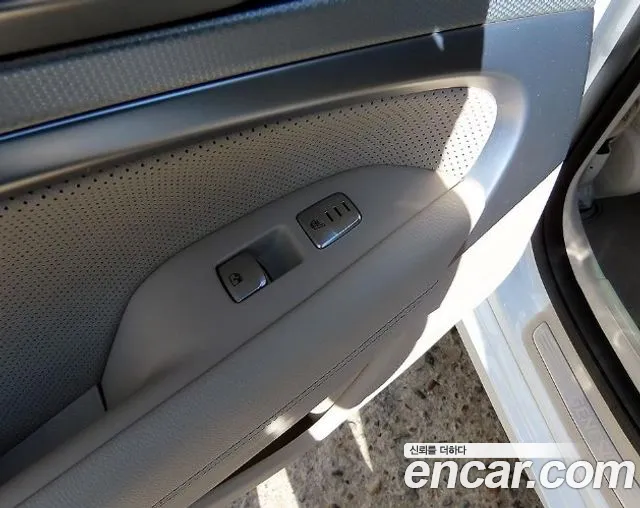 Genesis G70 New — Фото автомобиля 18