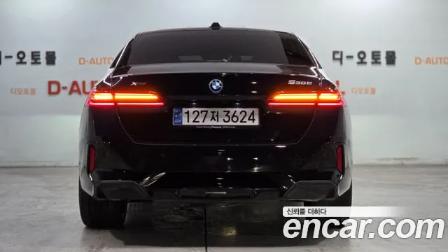BMW 5-Series 5 серия (G60) — Фото автомобиля 5
