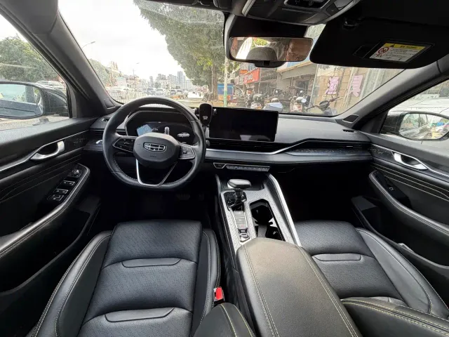 Geely Xingrui — Фото автомобиля 5