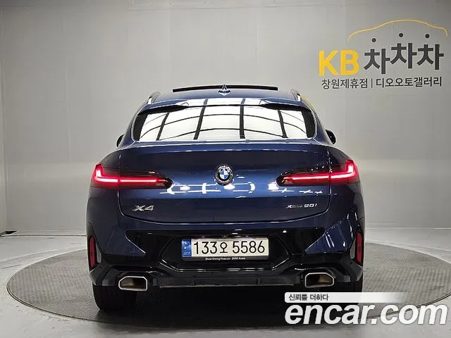 BMW X4 xDrive20i M Sport — Фото автомобиля 4