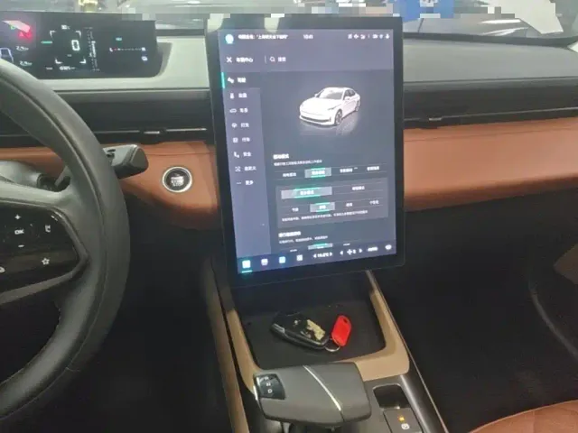 Changan Qiyuan Changan Qiyuan A05 2024 70 Pro — Фото автомобиля 12