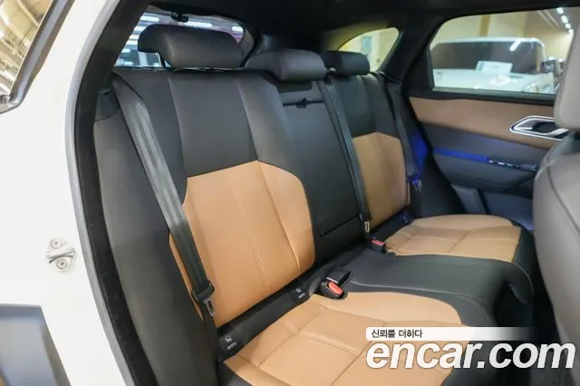 Land Rover Range Rover Velar — Фото автомобиля 14