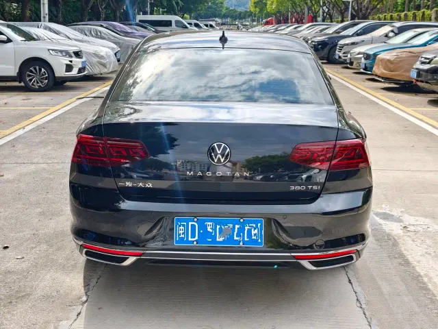 Volkswagen Magotan — Фото автомобиля 5