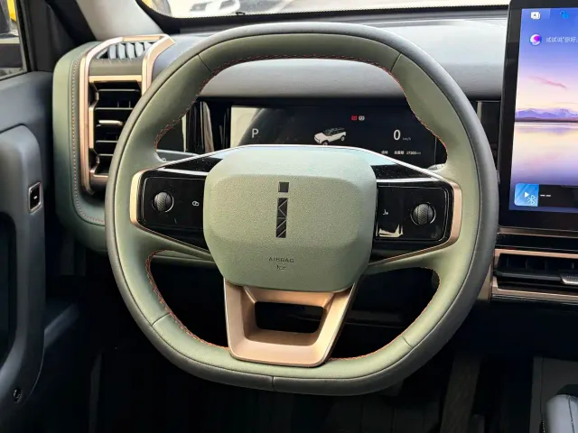 iCAR 03 — Фото автомобиля 14