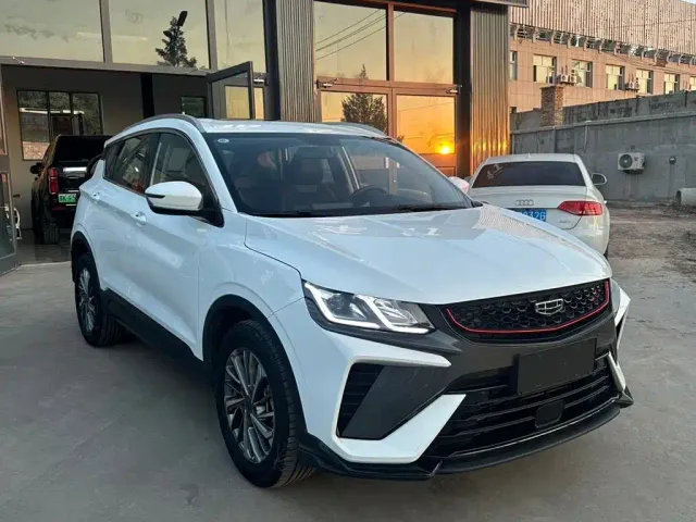 Geely Binyue — Фото автомобиля 3