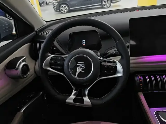 BYD Yuan PLUS — Фото автомобиля 15