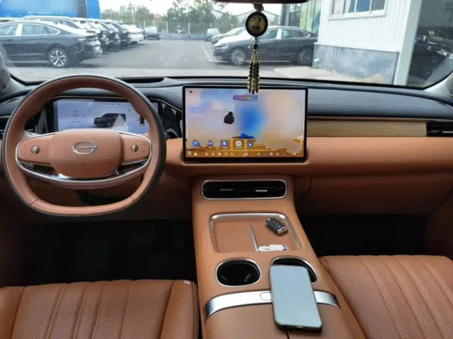 GAC Trumpchi Xiangwang S9 — Фото автомобиля 9