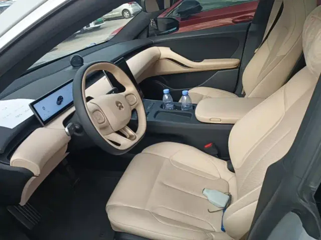 Nio ET5 Touring — Фото автомобиля 14